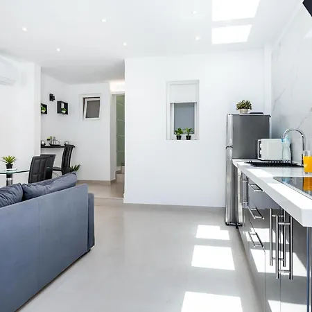 3 Charming In Americas Apartman *